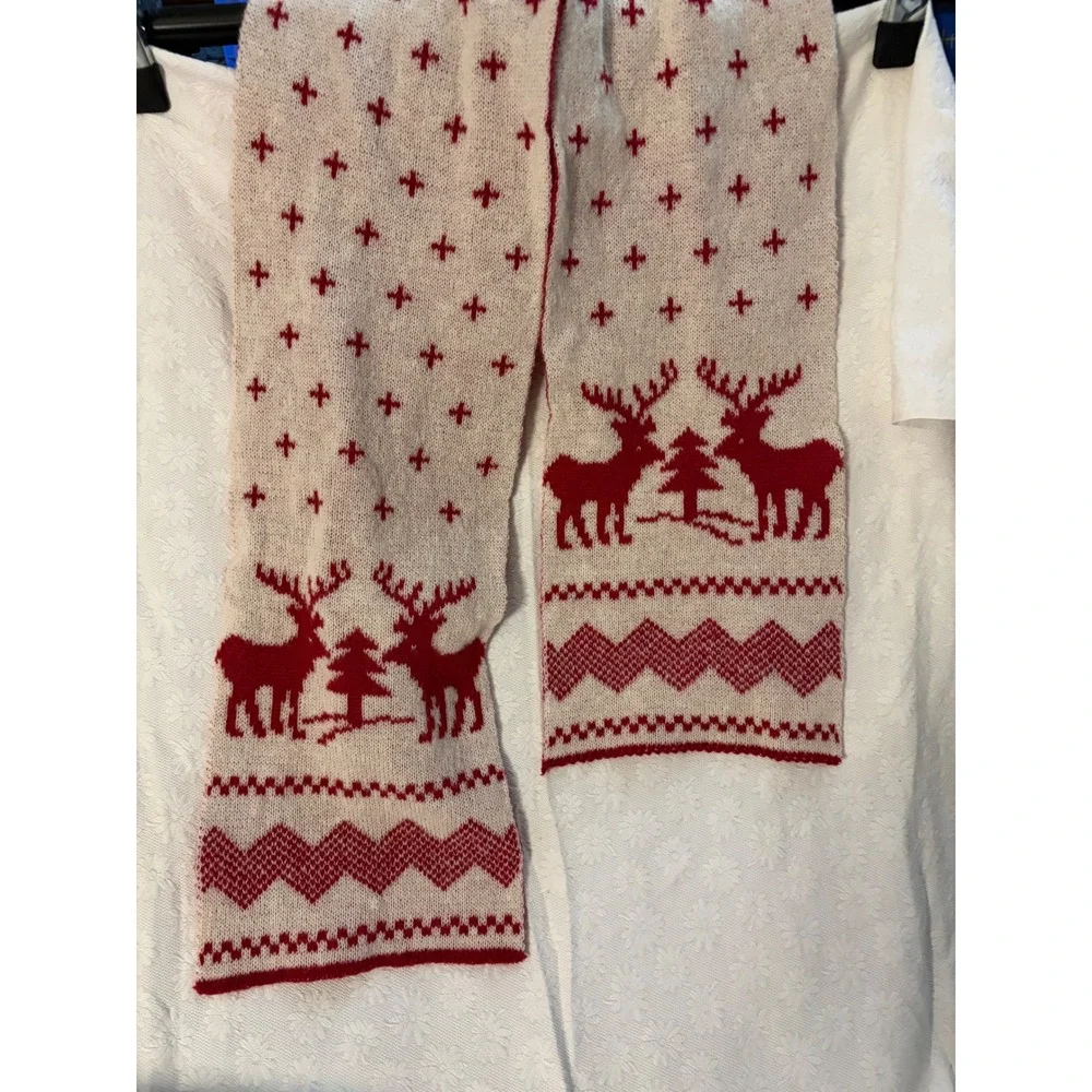 Red White Fair Isle Knit Scarf Reversible Holiday Cottagecore CabincoreWinter